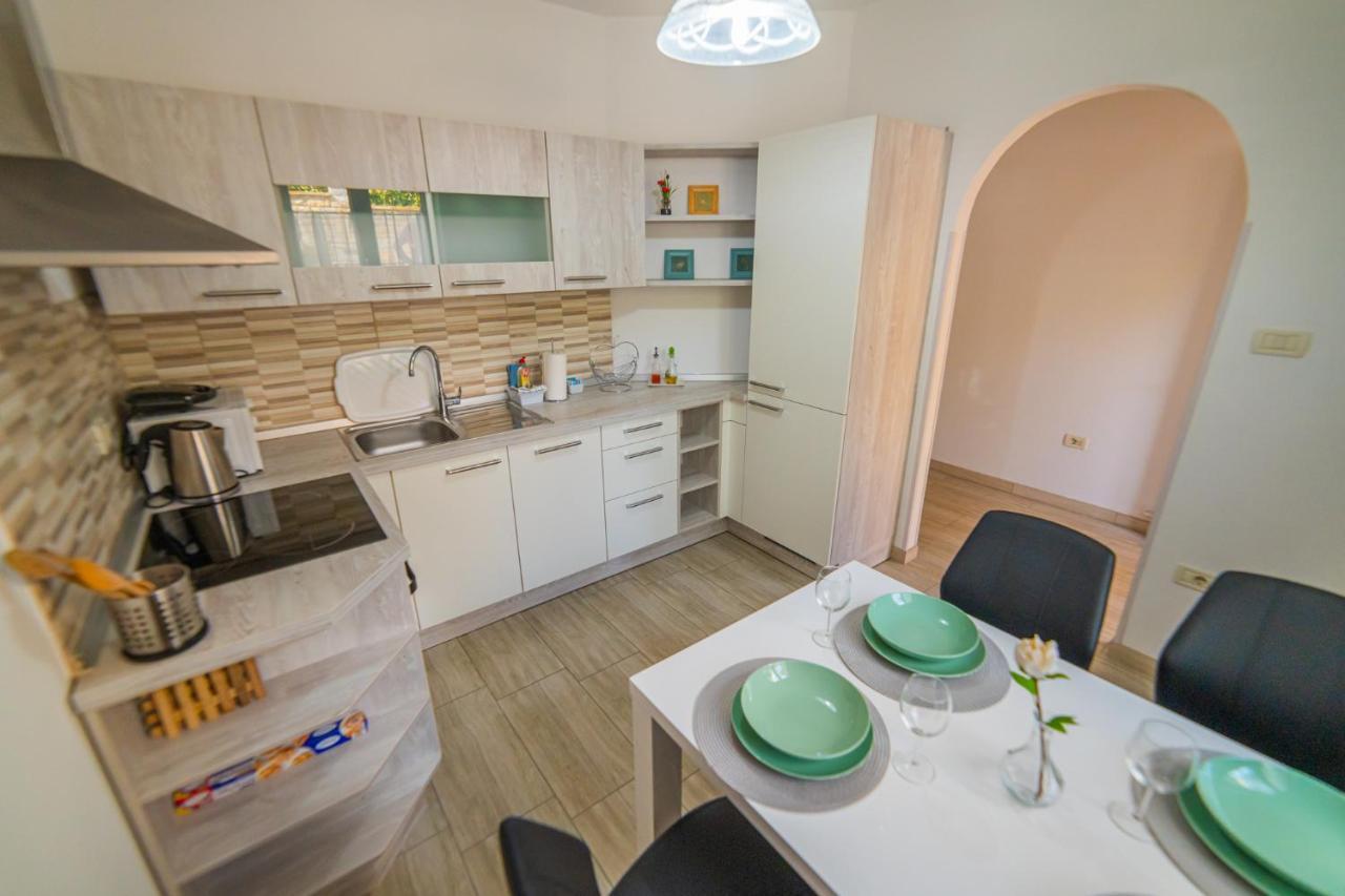 Harmony Inn Apartments 포르토로즈 외부 사진